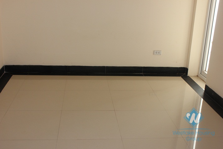 6-floor house for rent in Au Co Street